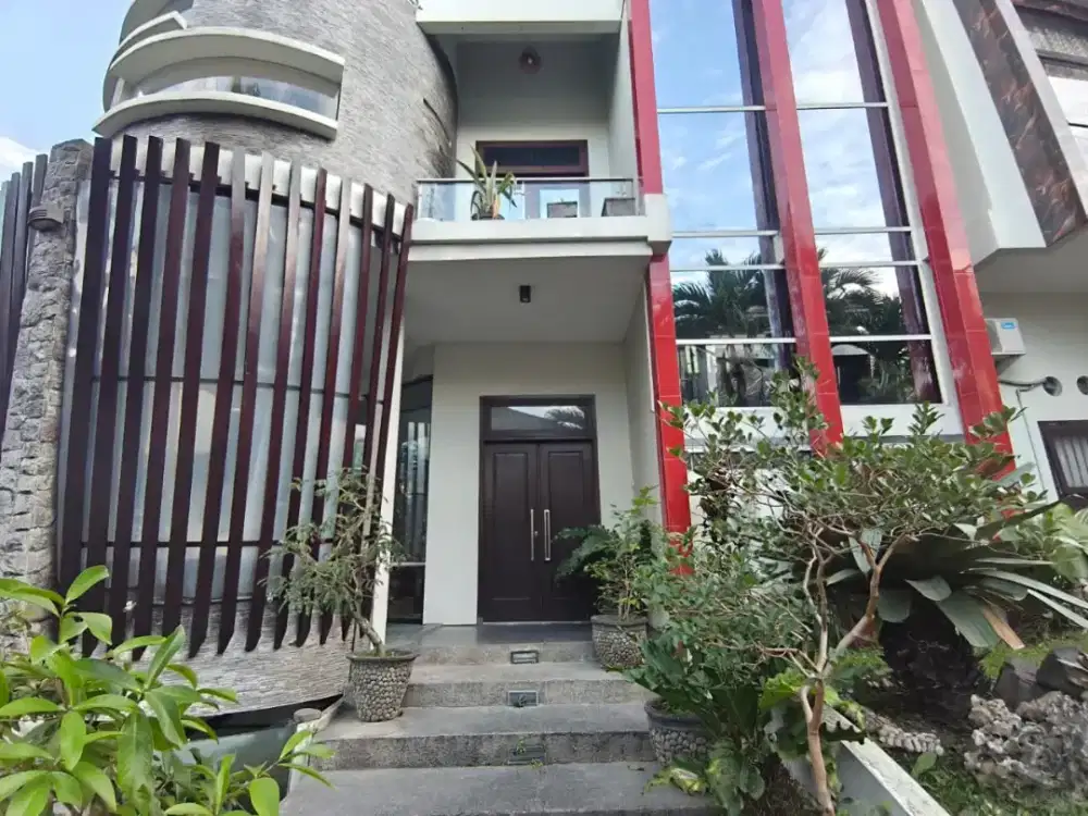 Rumah Ijen Nirwana Lingkungan Perumahan Elite Sudah Siap Huni