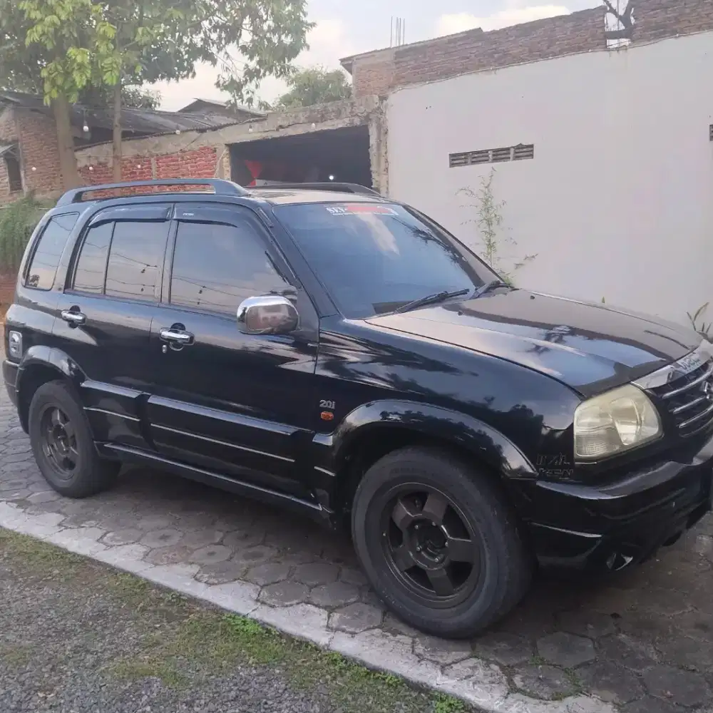 Suzuki escudo 2001 metic