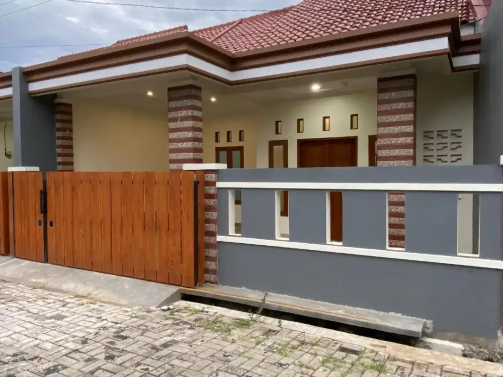 Jual rumah siap huni cash only dalam cluster dekat tol sawangan desari
