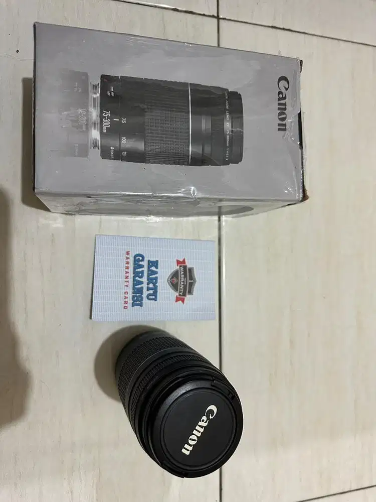 Canon EF 75-300mm
