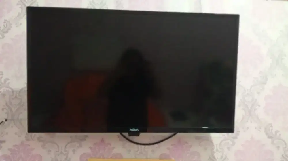 Jual Tv LED 32 inch merk Aqua / sharp