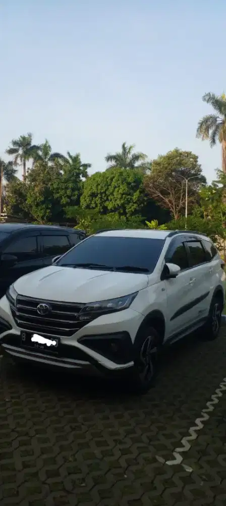 LOW KM 40 RB FAST SALE TOYOTA RUSH S MANUAL TRD SPORTIVO 2021