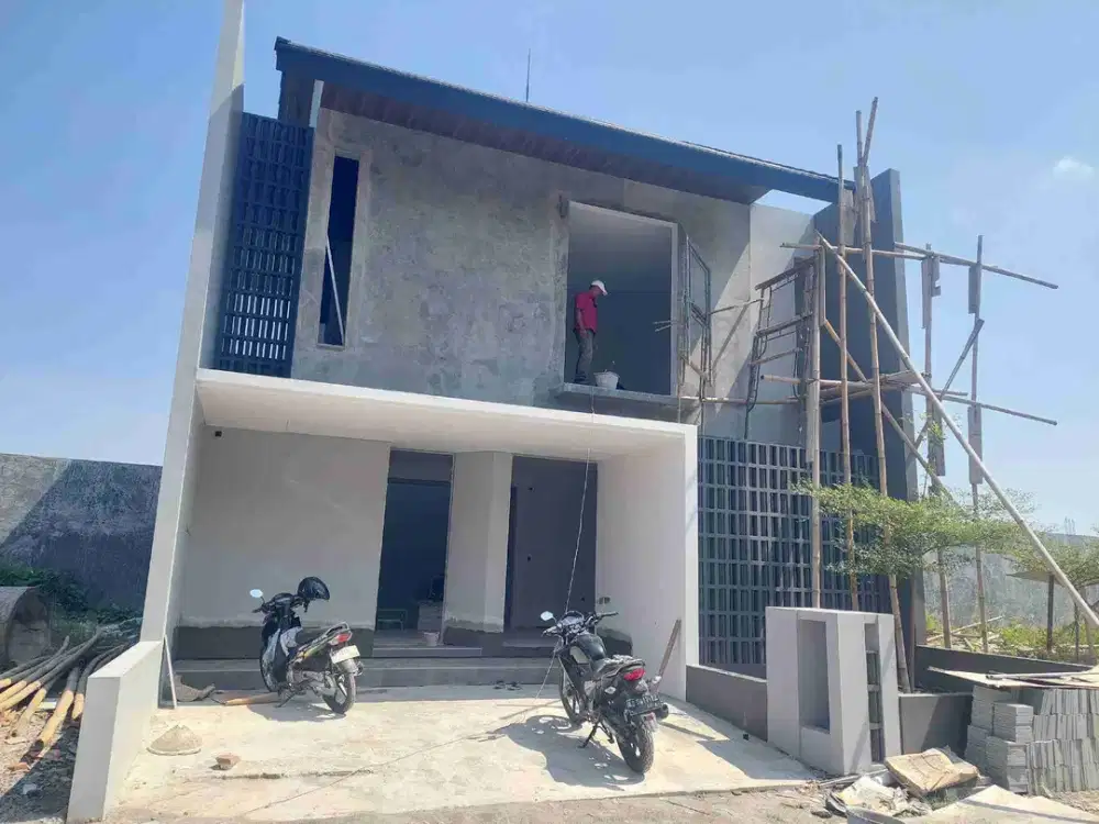 Rumah Cluster Mewah 2 Lantai Dekat Pintu Tol Klodran