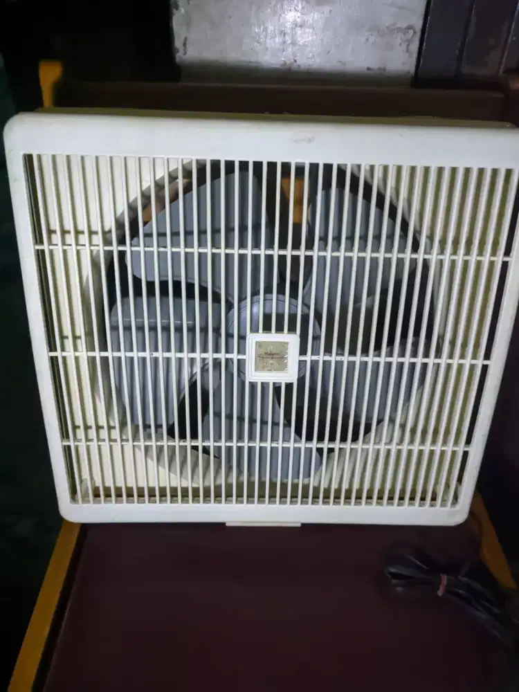Hexos Exhaust Fan Blower Maspion 12 Inch