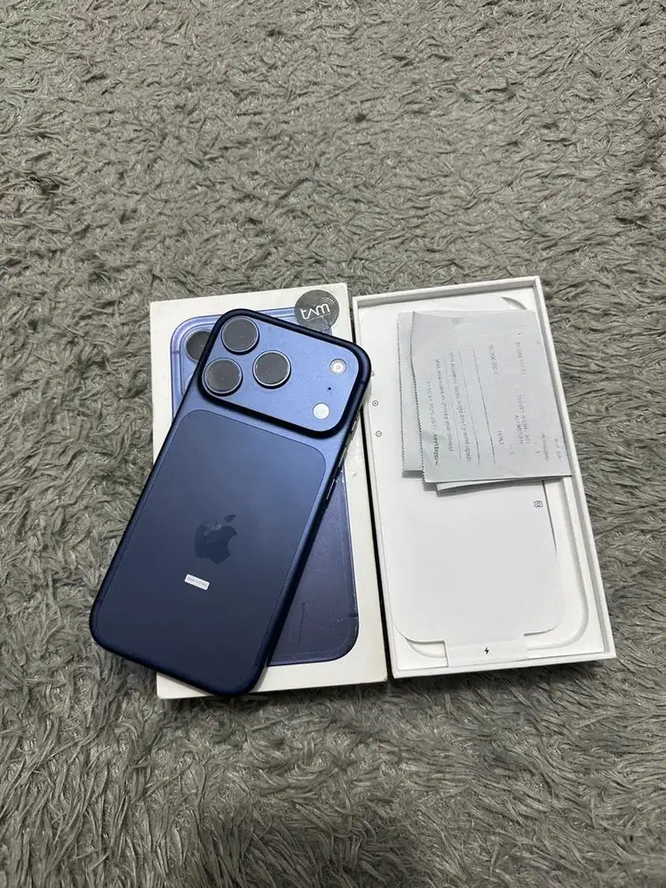 Dibeli Iphone 11 - 17 Promax 256gb IBOX Resmi fullset siap angkut OtW