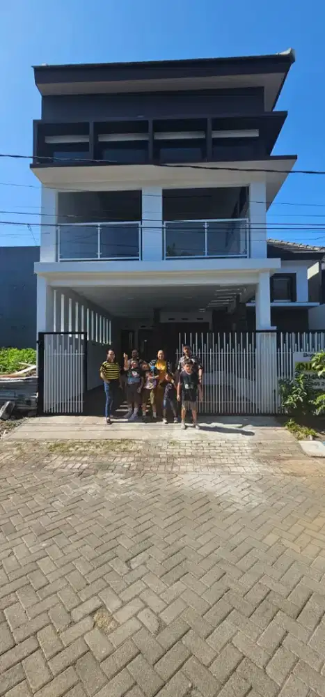 Rumah Minimalis Dua Lantai Perumahan Elite Tirtasani Royal Resort