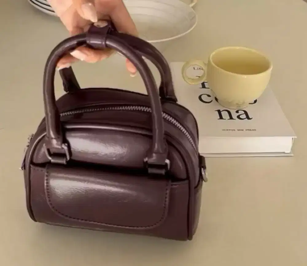 Tas tangan  Wanita