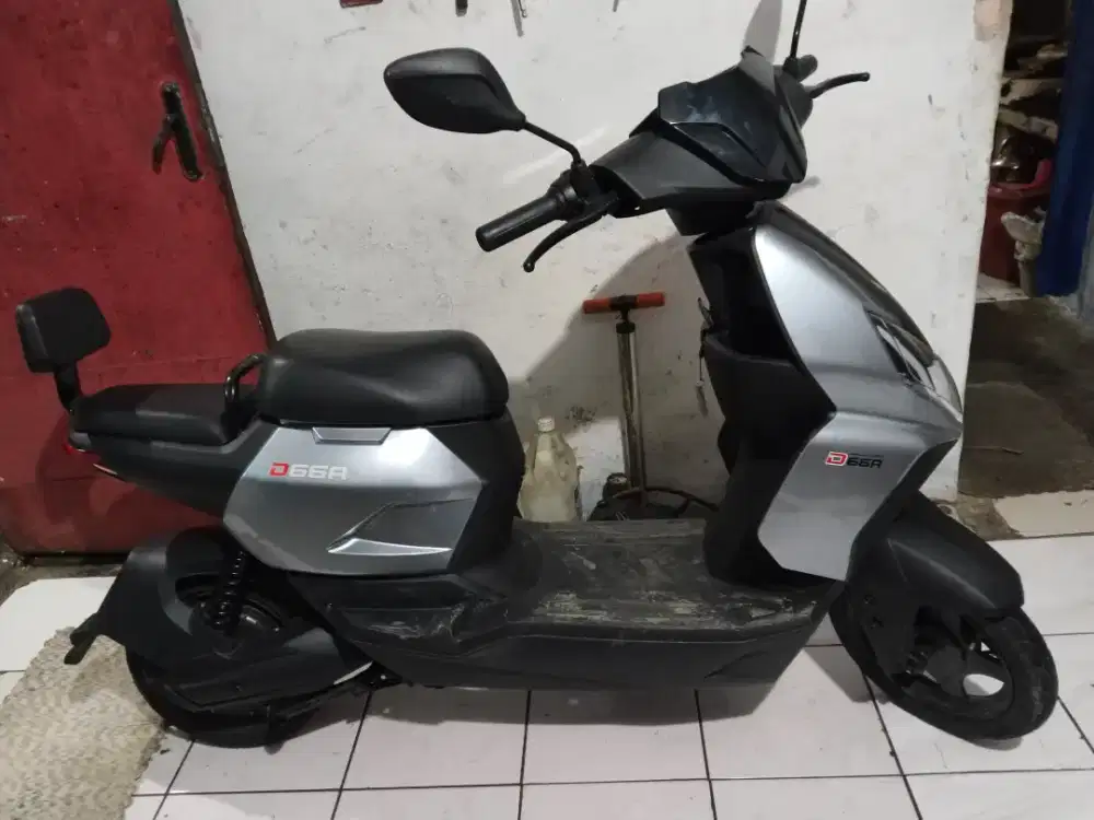 D66@ terbaru mulus pembelian maret jarang di pakai km low