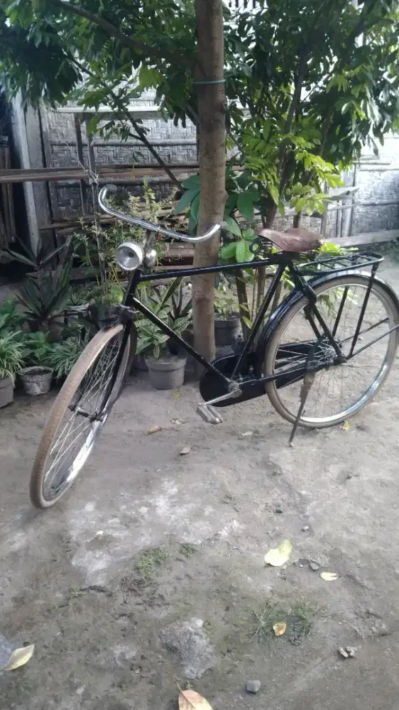 Sepeda onthel merek th siap pakai