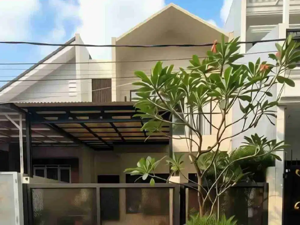 rumah Secondary bagus dan kokoh dalam komplek DPRD Cibubur Jaktim