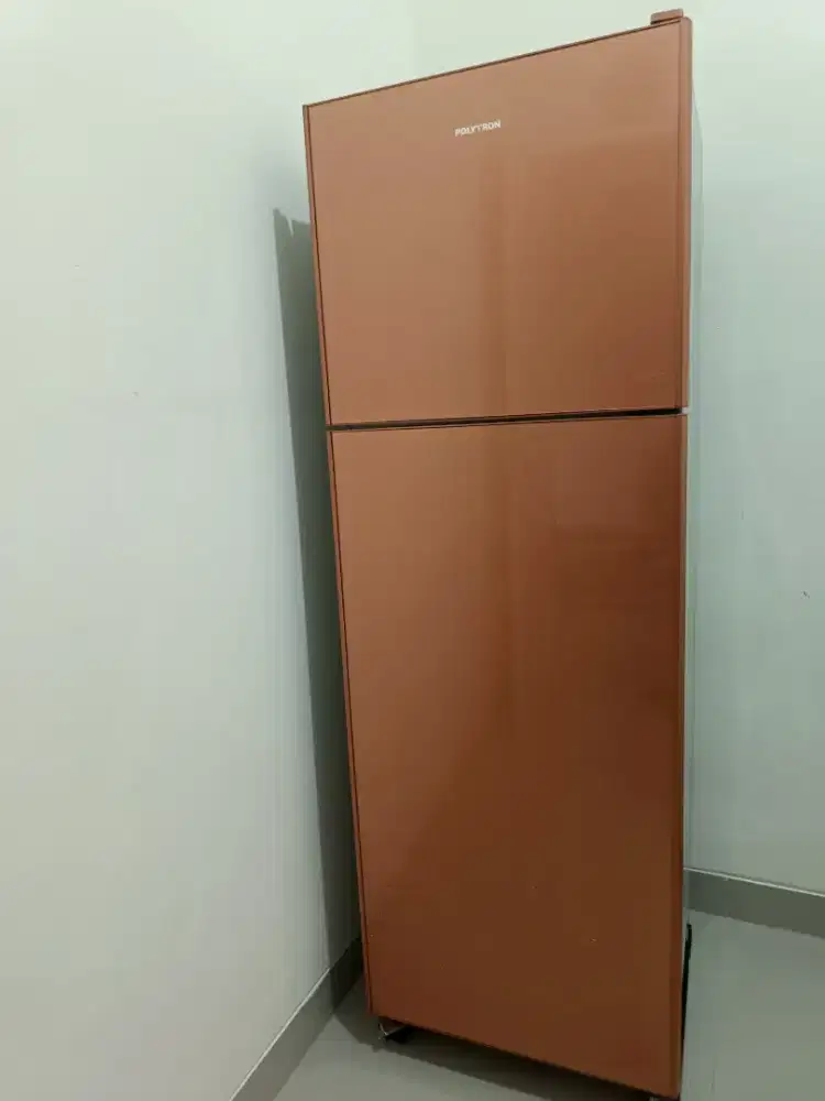 Kulkas Polytron 2 pintu