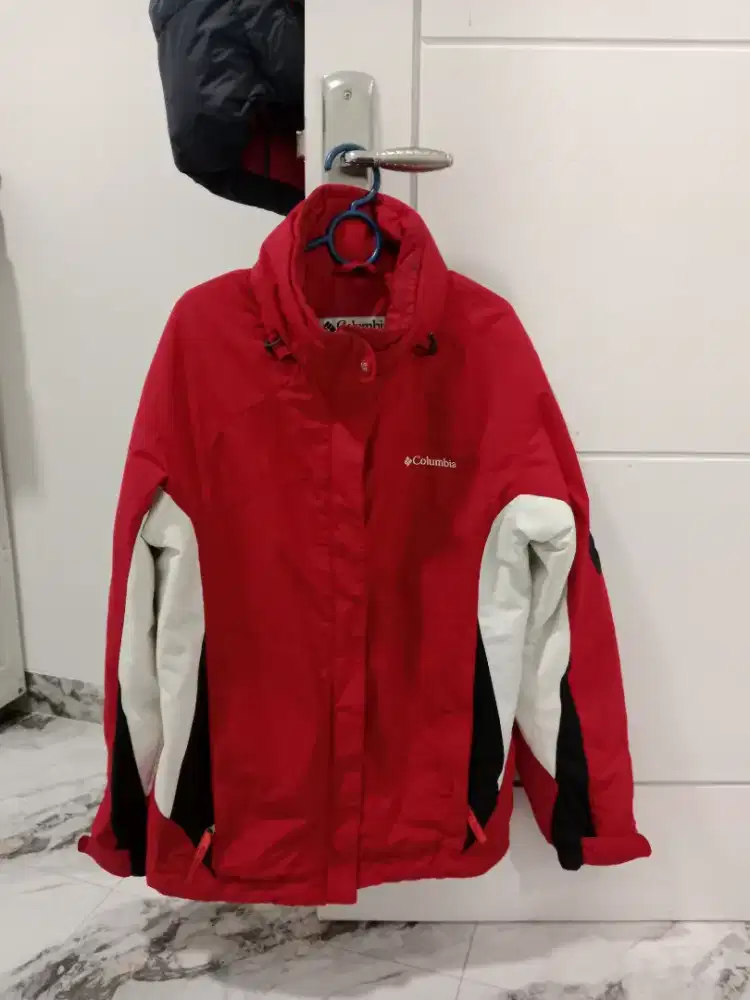 Jaket tebal jaket outdoor Columbia