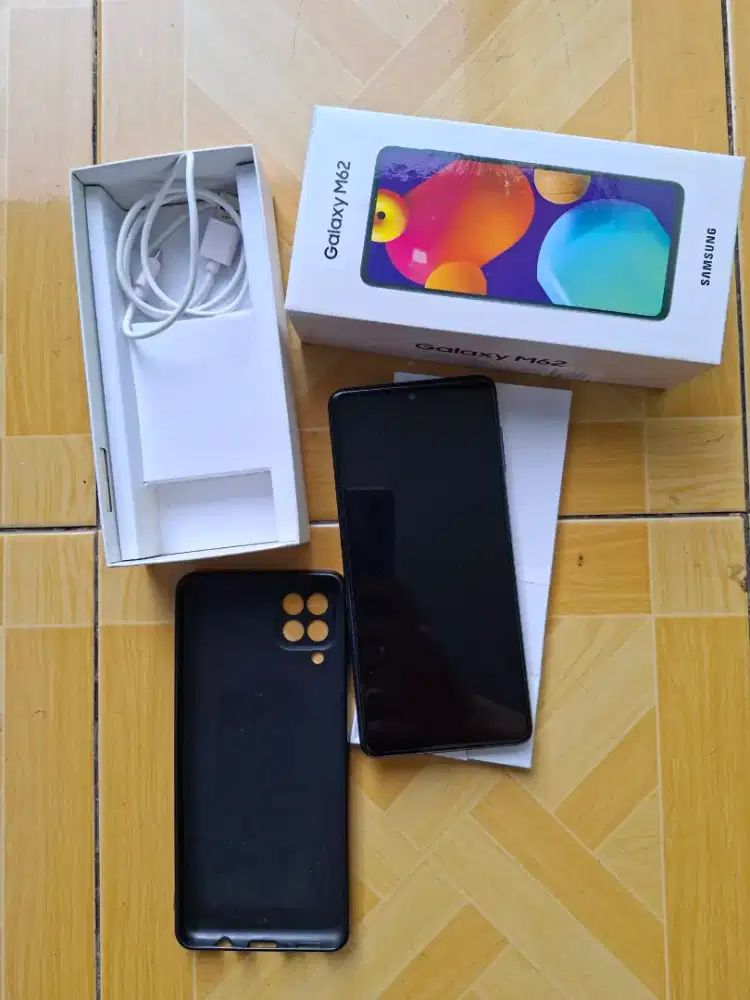 Samsung Galaxy M62 8+8/256