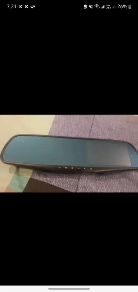 Kamera dashcam mobil.