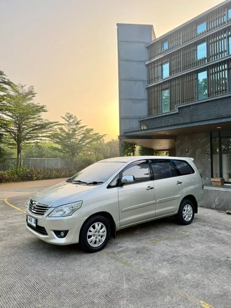 Toyota Kijang Innova G matic diesel pajak hidup