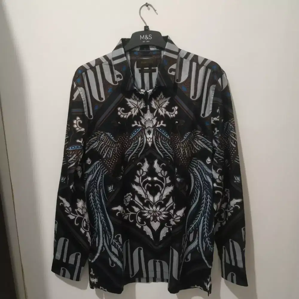 Kemeja Batik Pria Manzone Lengan Panjang Modern Fit Baru