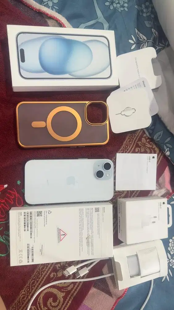 iphone 15 128GB baru beli tgl 15Mei2026 kondisi sangat baik mulus