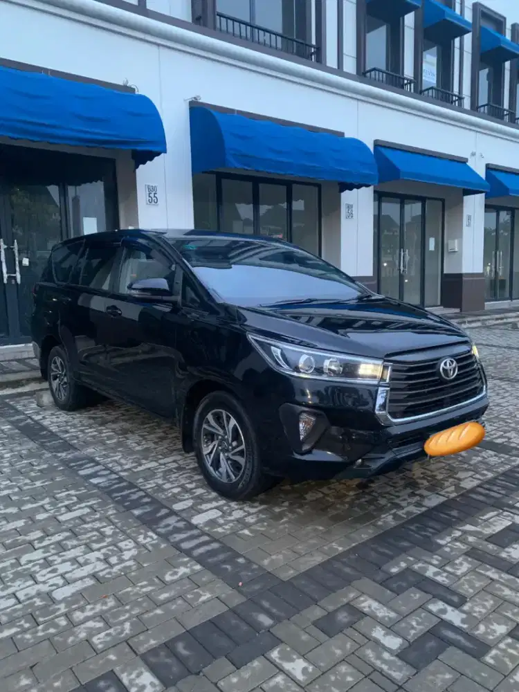 Toyota Innova V 2.0 AT 2021