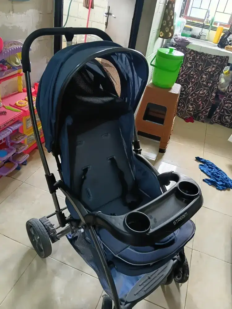 Stroller Bayi Pliko