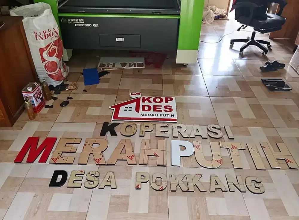 Huruf timbul spons