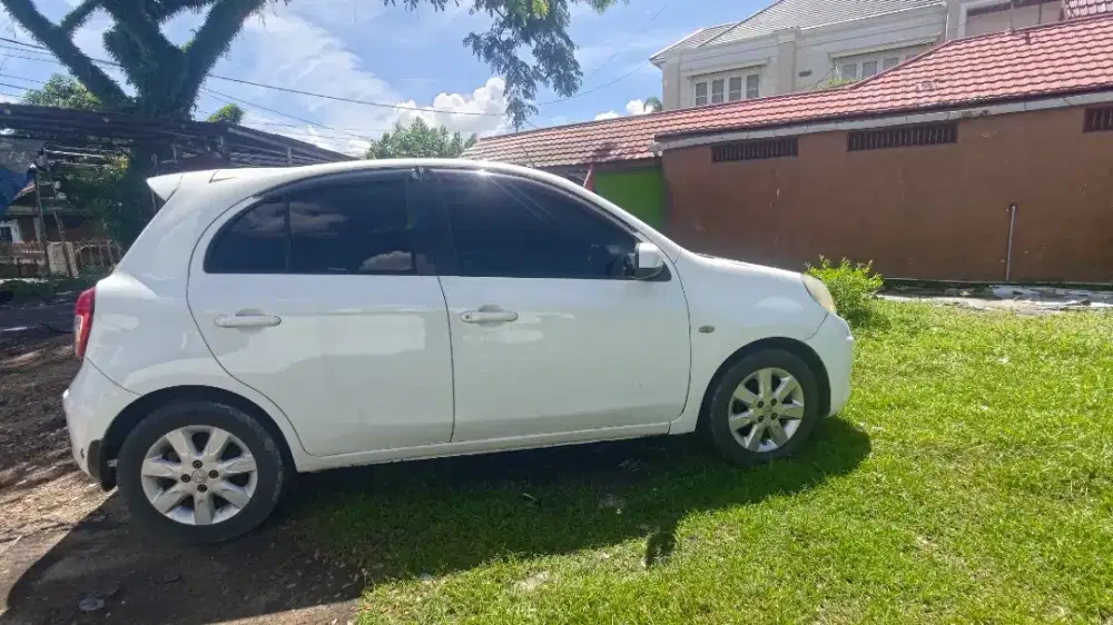 Nissan march matic
