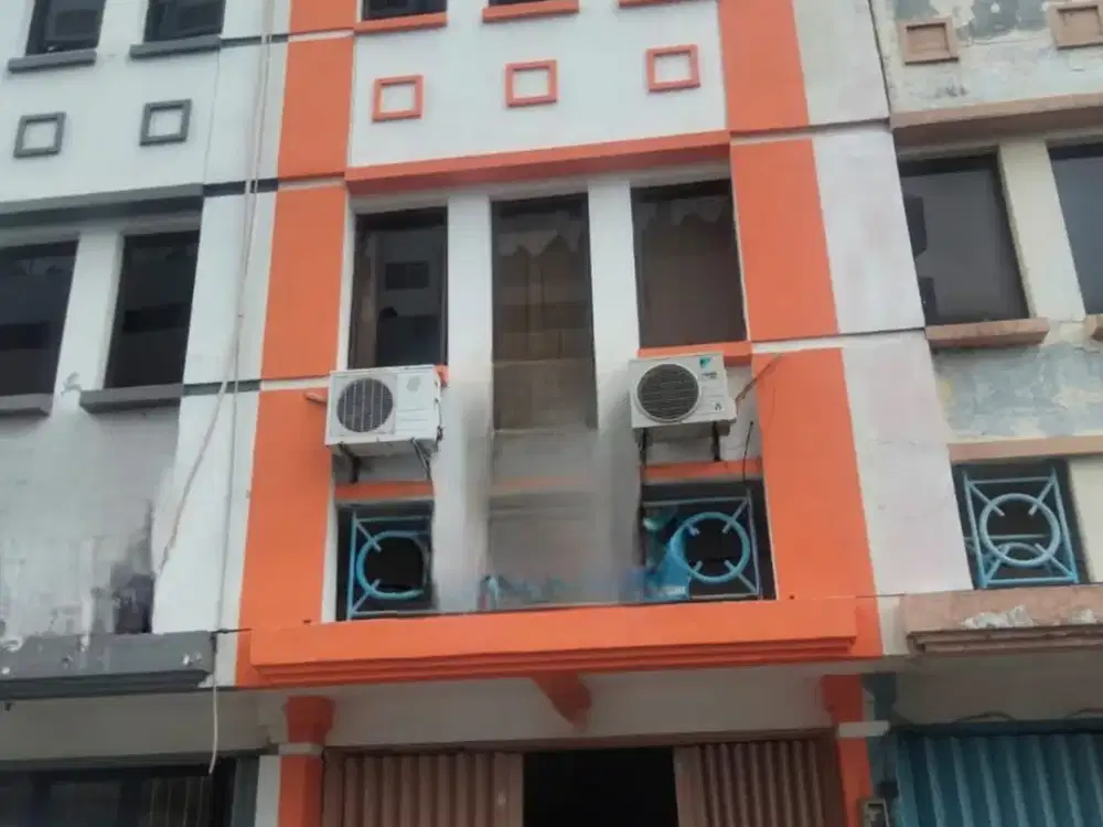 Jual cepat - Ruko 3,5 lantai Mangga Dua Wonokromo