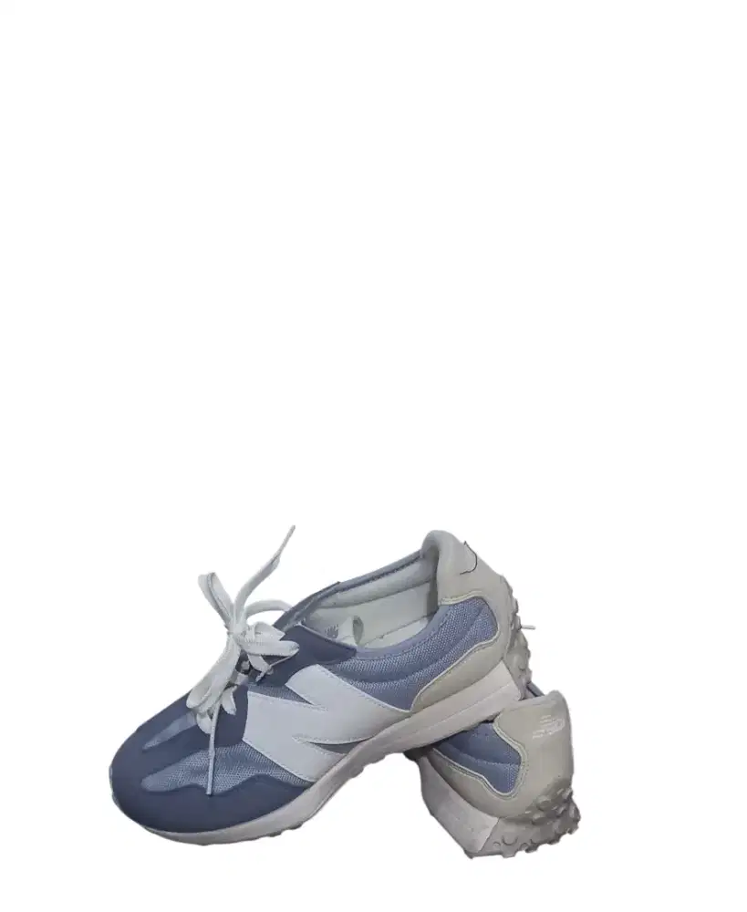 Sepatu New Balance 327 biru muda