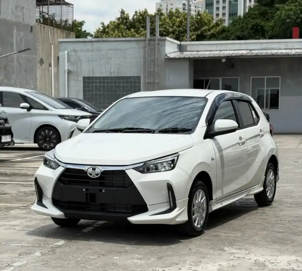 Agya g manual white