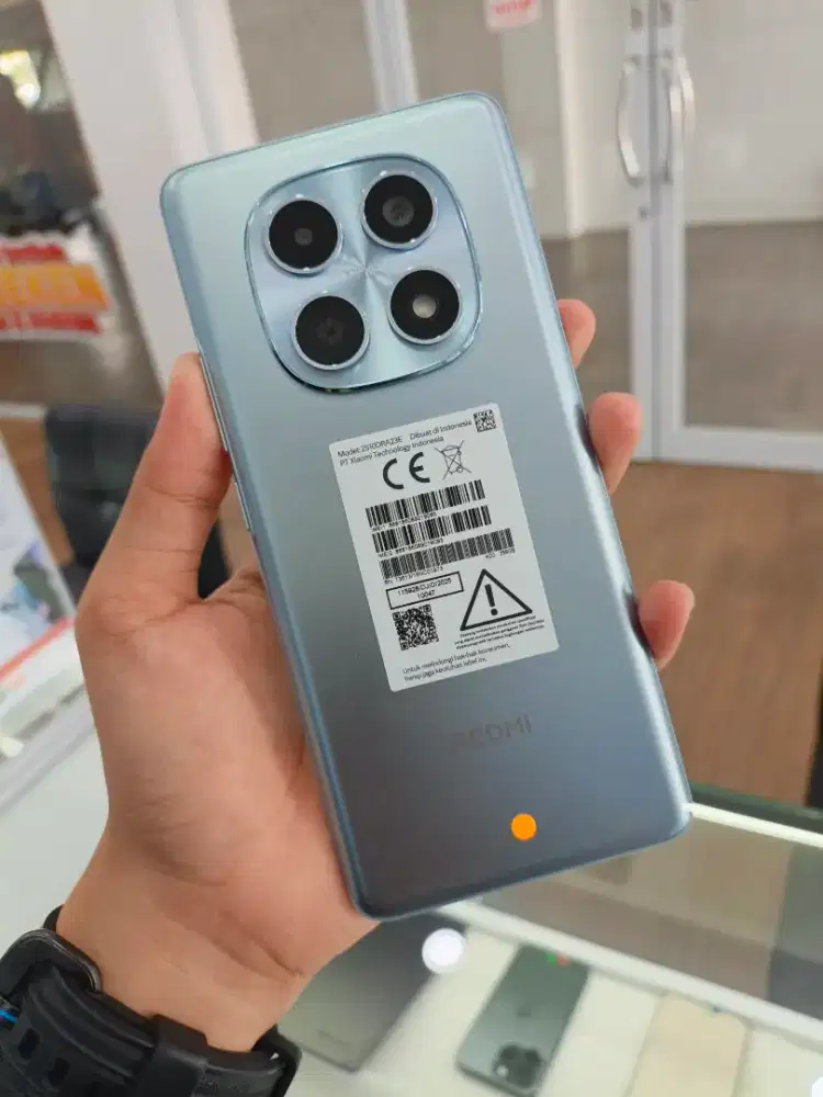 REDMI NOTE 15 RAM 8/256 gb
