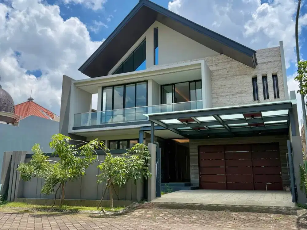 Rumah baru High Spec di Regency 21, Surabaya Timur
