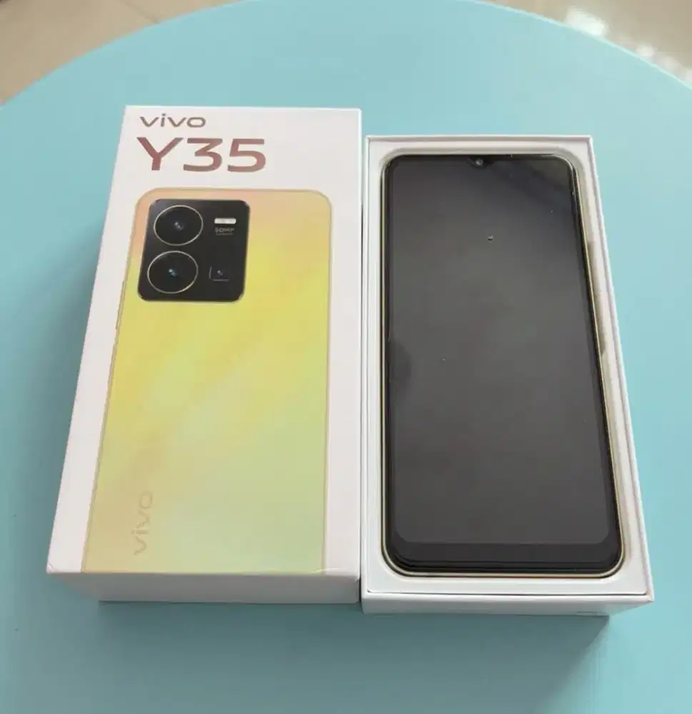Vivo Y35 Tangan 1 nominus