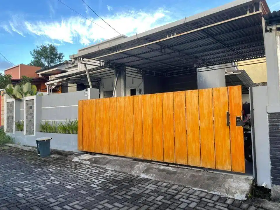 Disewakan/Dikontrakkan Rumah cantik dan full furnish