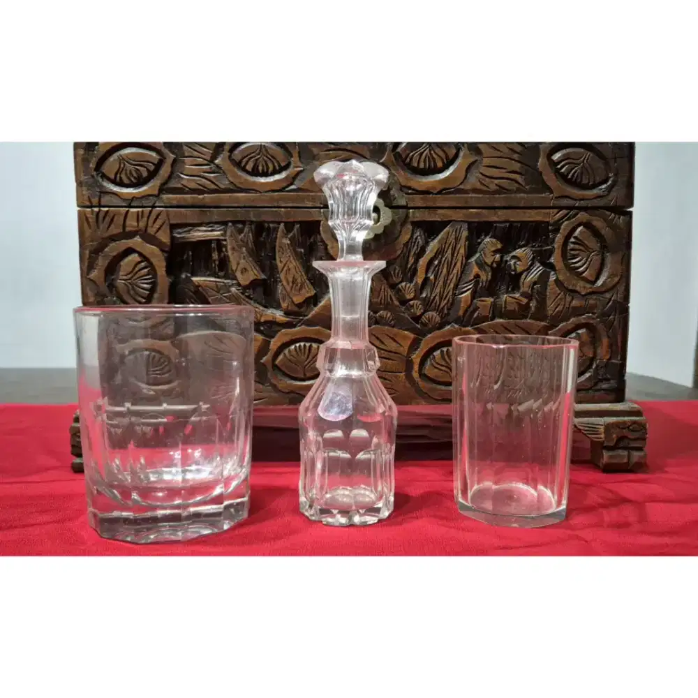 paket kristal putih eropa antik