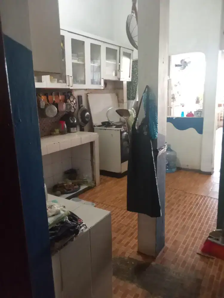Art ( pembantu rumah tangga)