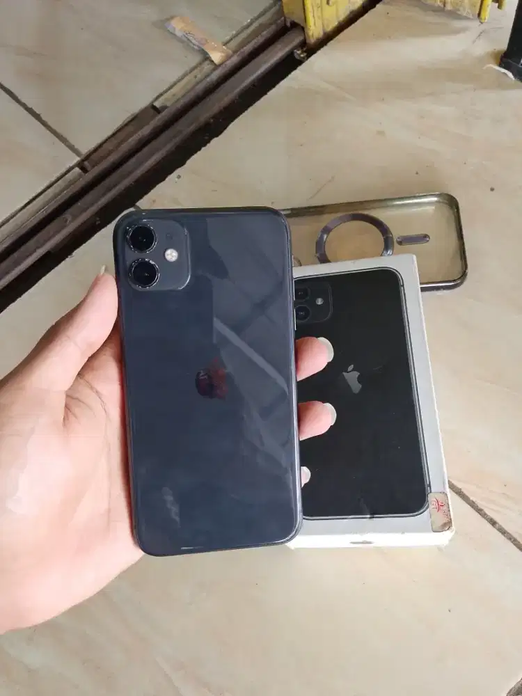 IPHONE 11 64 ALLOPERATOR