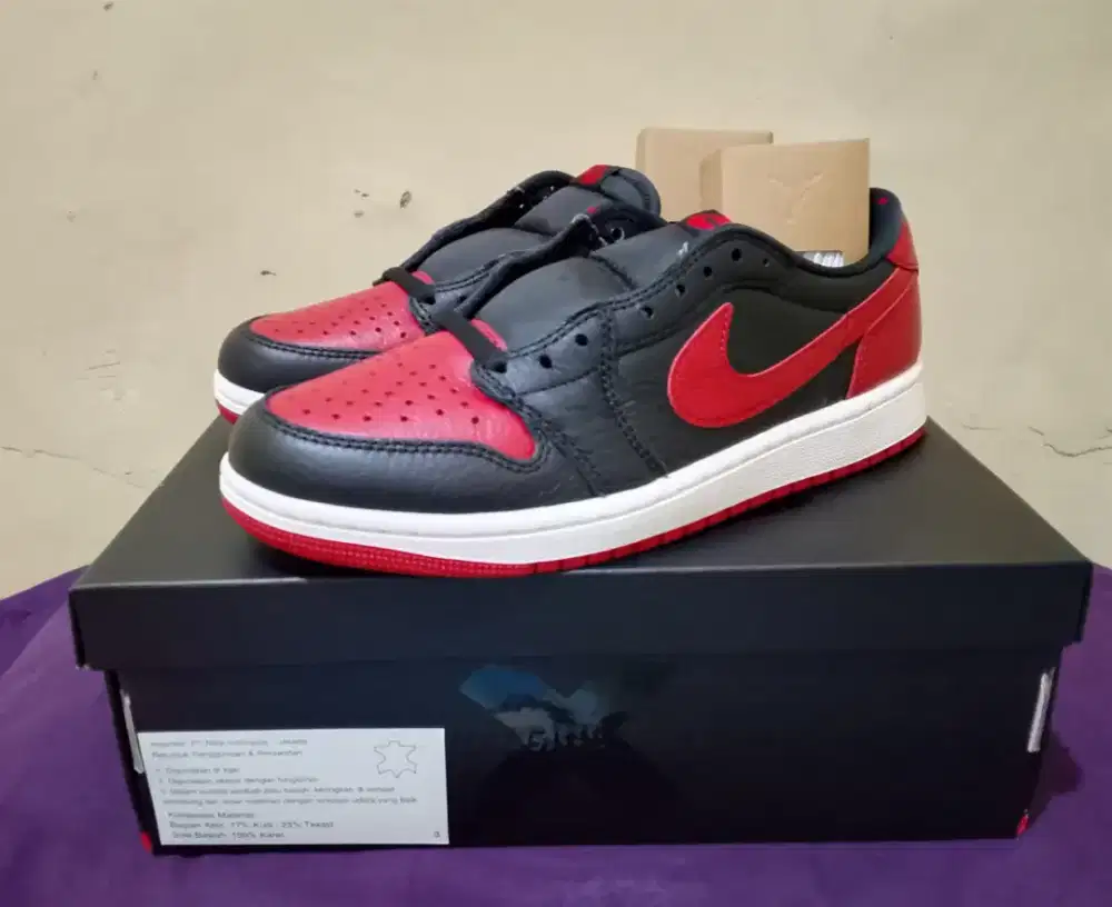Air Jordan 1 low OG 'Banned'