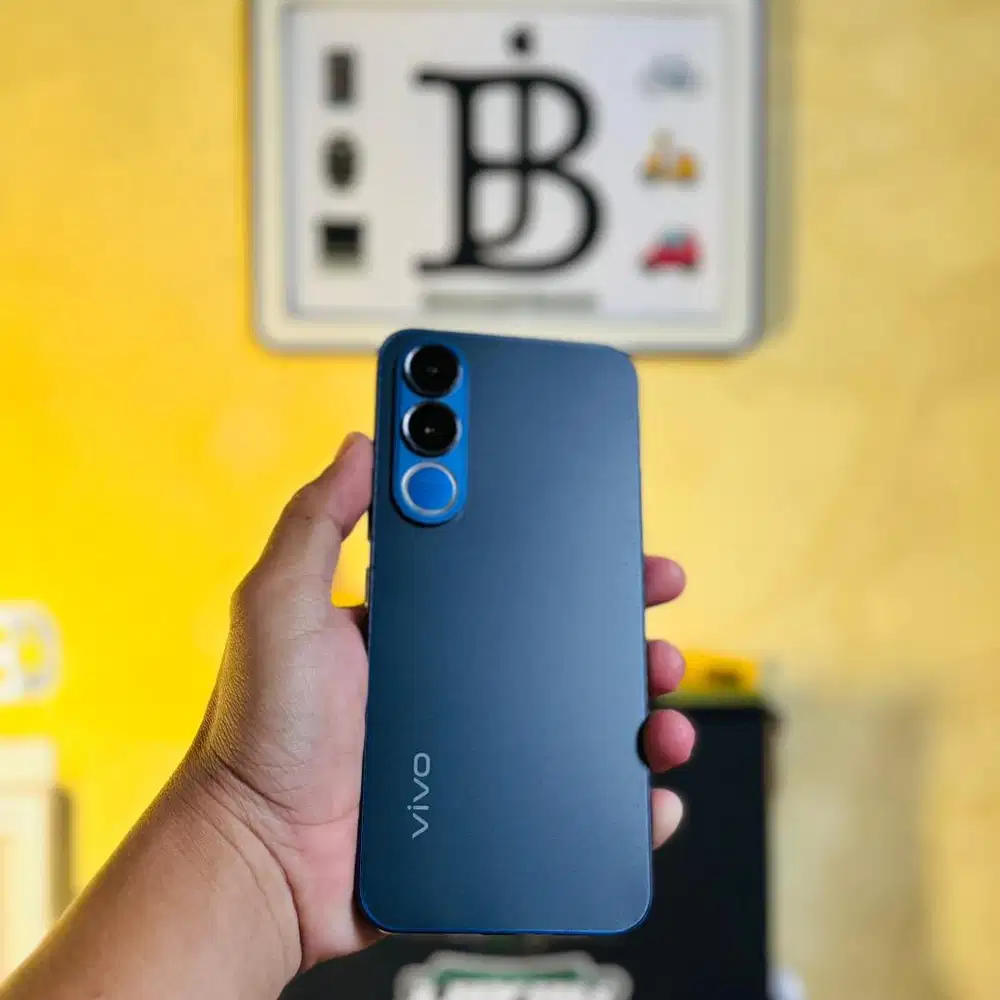 Vivo V70 FE 12/256 1 bulan pakai jual cepaat