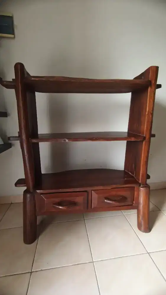 Rak Pajangan Classic Kayu Jati Alami