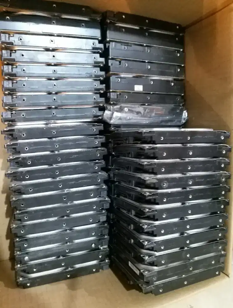 Menerima komputer monitor laptop bekas