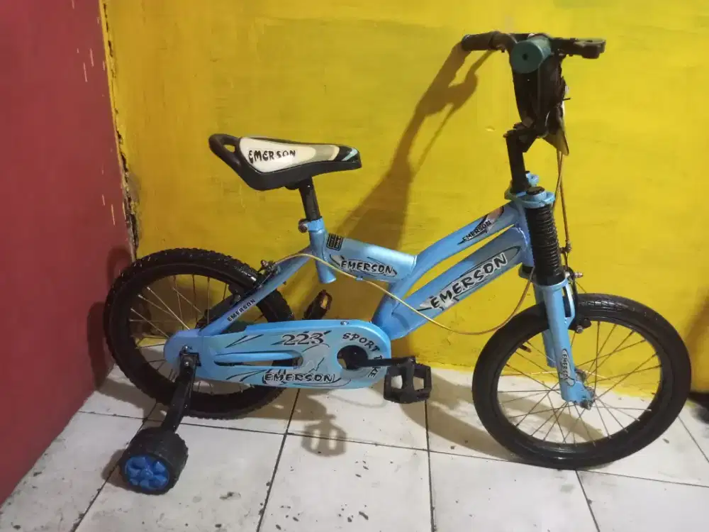 SEPEDA ANAK UKURAN 16 PLUS RODA BANTU KOKOH SIAP PAKAI