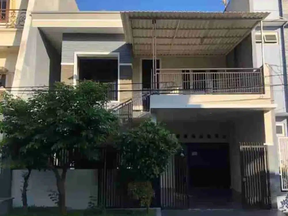Rumah disewakan Pondok Mutiara Timur tol Sidoarjo