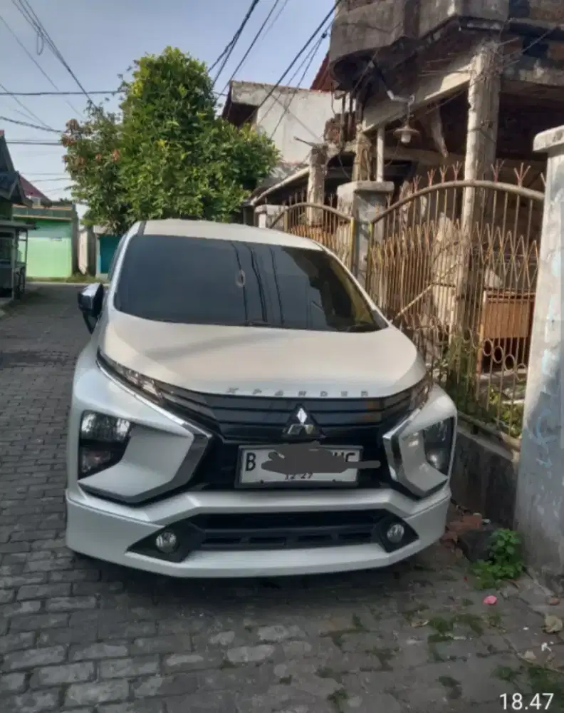 Di jual Mitsubishi xpander tahun 2017 manual tangan pertama