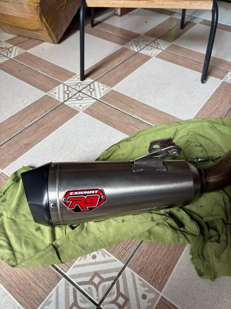 KNALPOT R9 ORI UNTUK AEROX