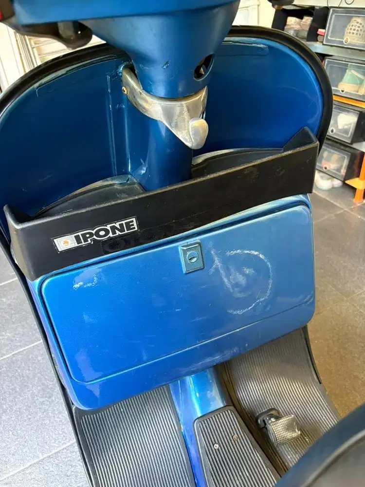 Di jual vespa excel tahun 1995