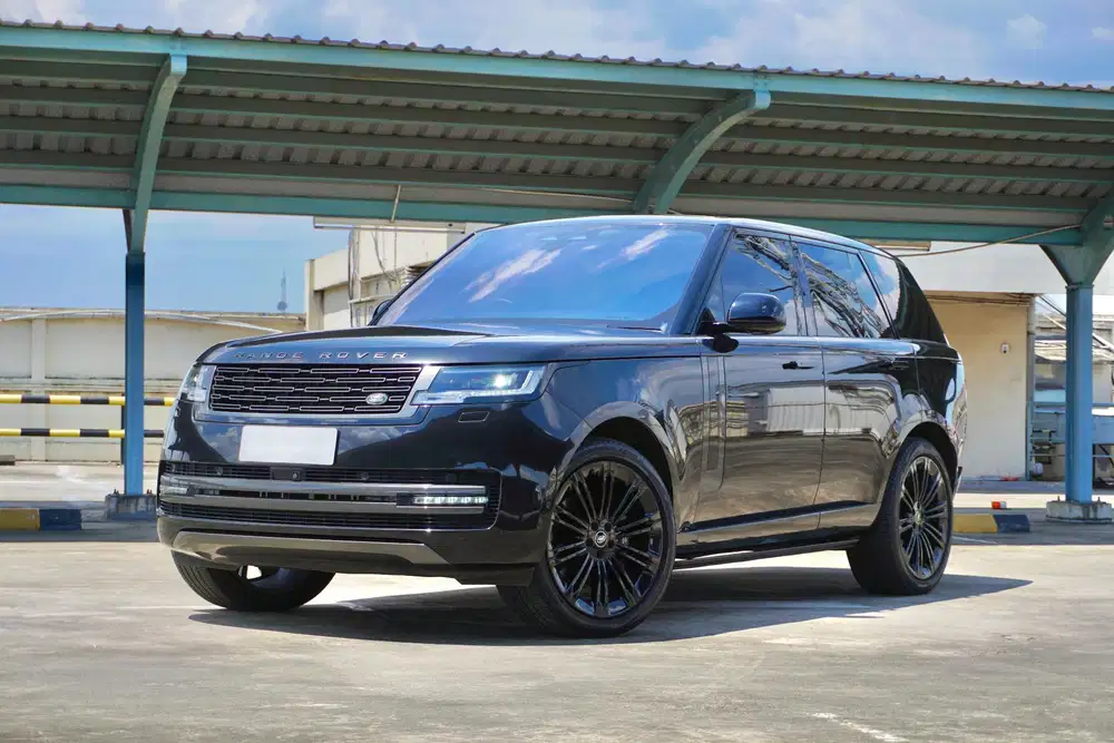Land Rover Vogue P400
First Edition ATPM 2022 / 2023