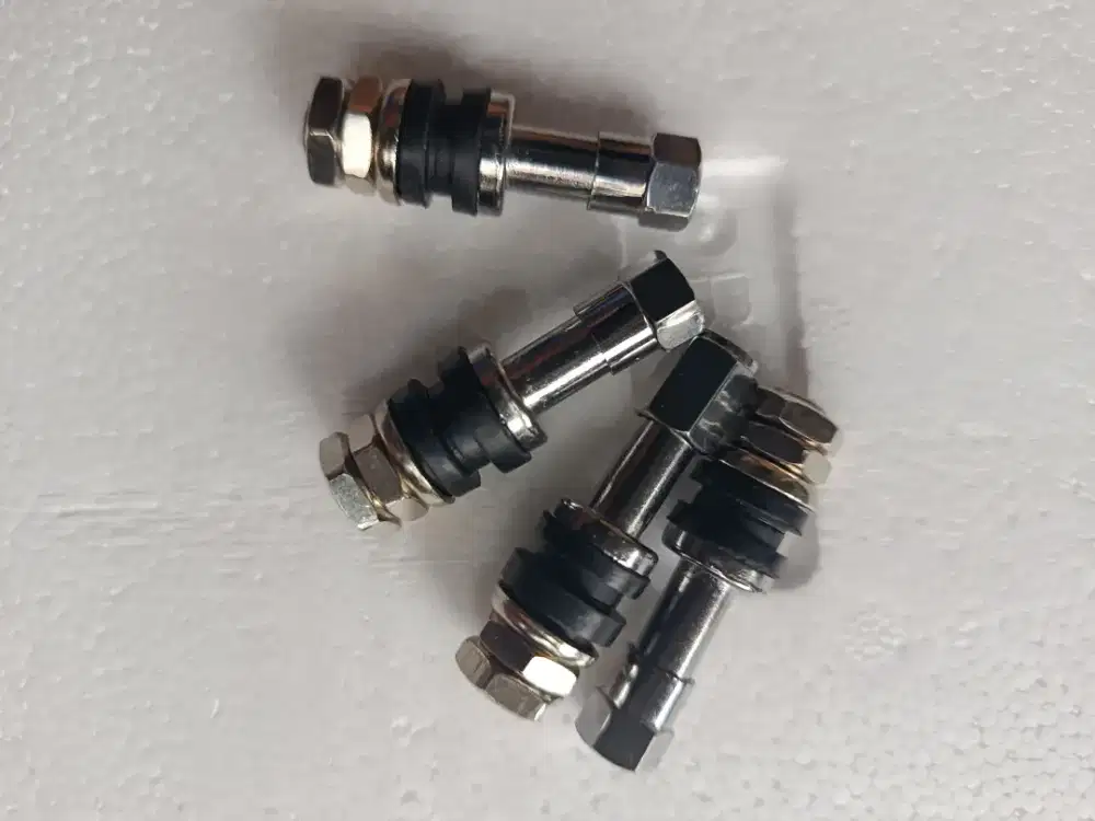 Pentil ban tubeless panjang