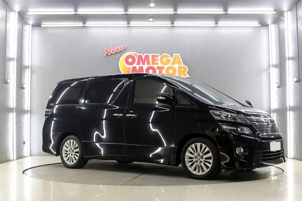ANTIK TOYOTA VELLFIRE ZG AUDIOLESS 2.4 AT TAHUN 2014