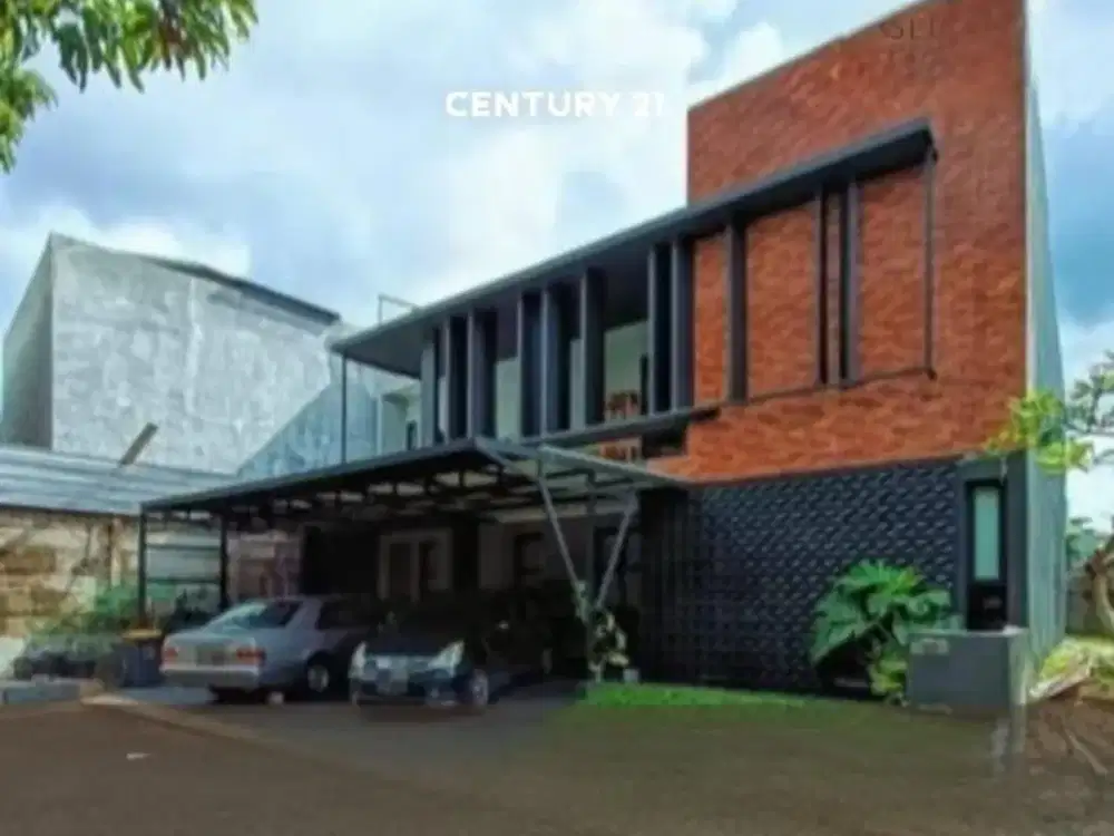 Rumah Cantik Siap Huni Dilengkapi Dengan Swimming Pool Di Sek 9