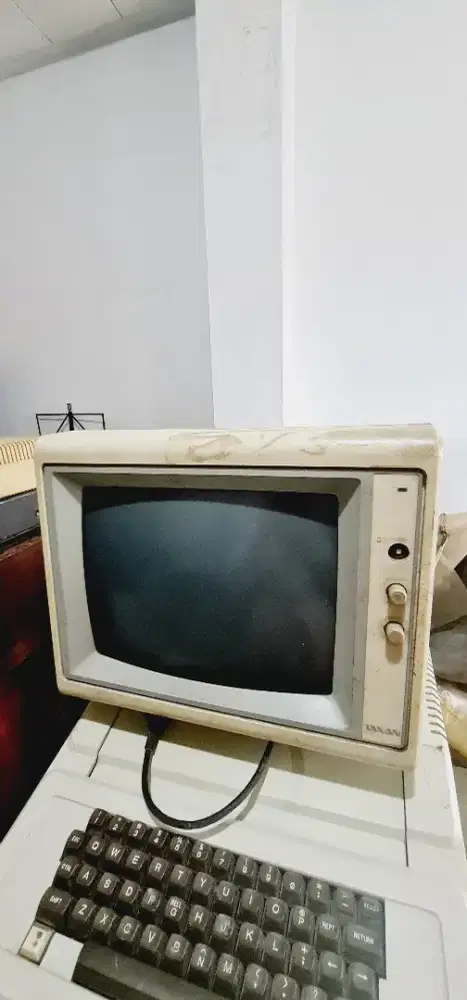Monitor.Taxan (model KMG)