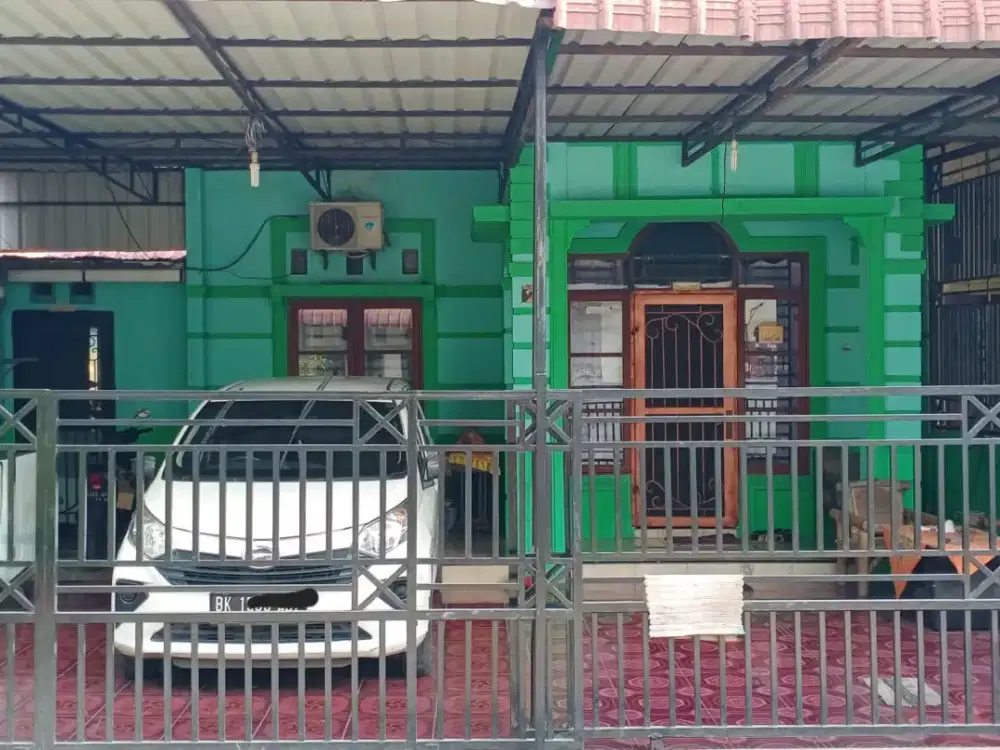 Rumah posisi sudut dalam Cluster.